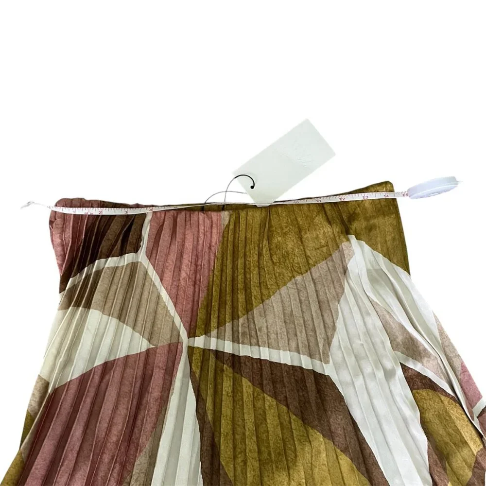 Zara Geometric Print Pleated Midi Skirt – Size M Sustainable Recycled Polyester